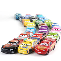 Tous les styles Disney Pixar Cars métal moulé sous pression voitures modèle Lightning McQueen alliage voiture numéro 4.19.28.36.51 101 série de course jouet