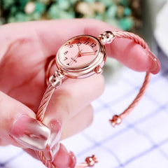 YIKAZE petit Bracelet en or montre de luxe en acier inoxydable rétro dames montre-Bracelet à Quartz mode décontracté mince chaîne montres