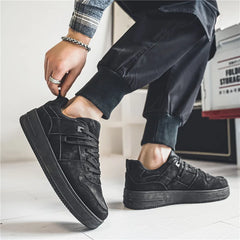 Baskets noires en daim pour hommes, baskets de skateboard rétro bon marché, baskets à plateforme décontractées, chaussures canisées pour hommes, automne