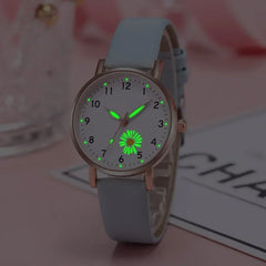 Montres de luxe pour femmes lumineux rétro Femme Montre dames ceinture rétro-éclairage bracelet en cuir montres à Quartz Montre Femme