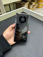 Huawei Mate 40 Pro 5G 6.76 pouces résolution 2772x1344px CPU Hisilicon Kirin 9000 batterie 4400mAh téléphone utilisé