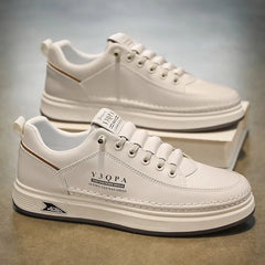 Chaussures décontractées en cuir pour hommes, baskets blanches respirantes, à la mode, pour la conduite, la marche, le Tennis, le bureau italien, plates
