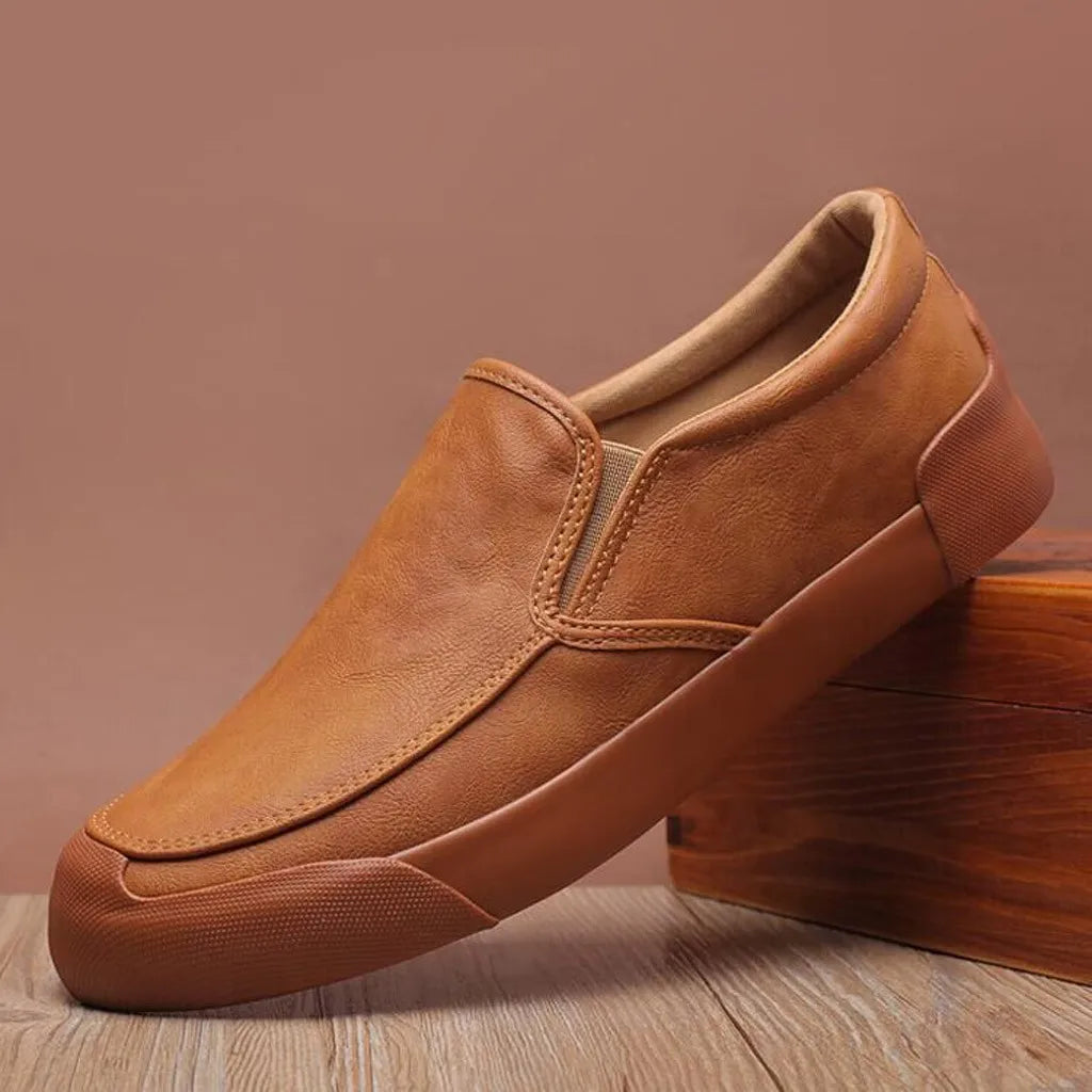 Mode cuir hommes chaussures décontracté plat hommes chaussures imperméable respirant mocassins hommes haute qualité mocassins confortable offre spéciale