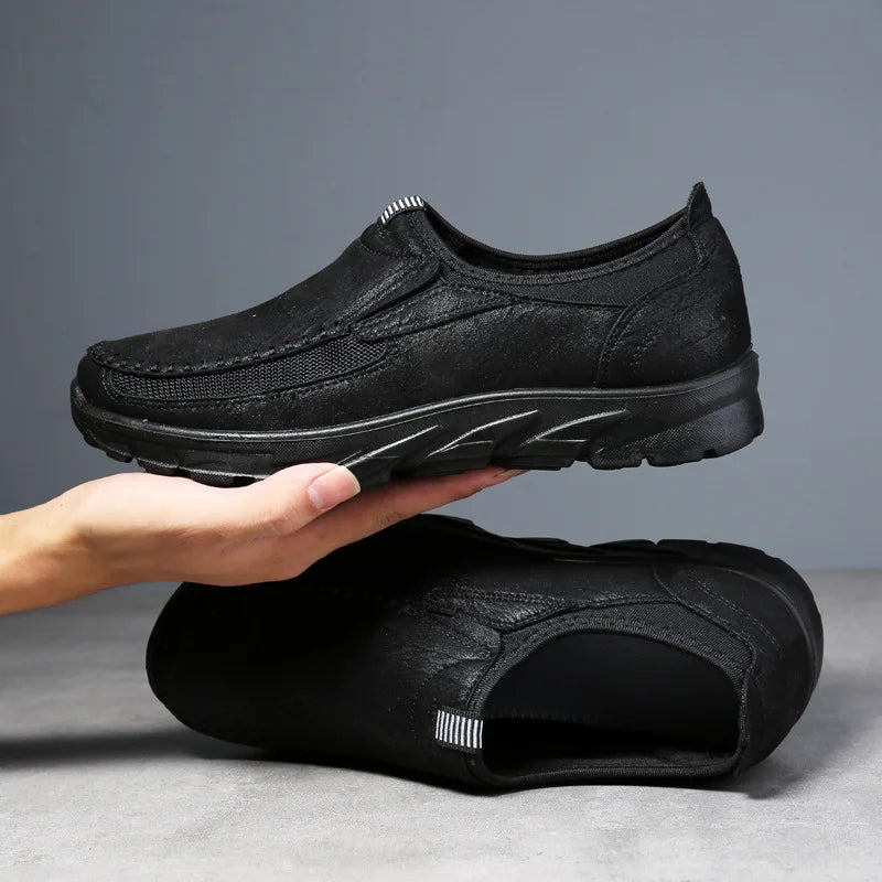 Mocassins plats respirants faits à la main pour hommes, chaussures décontractées rétro, mocassins habnommée, chaussures de conduite confortables à enfiler, 2025