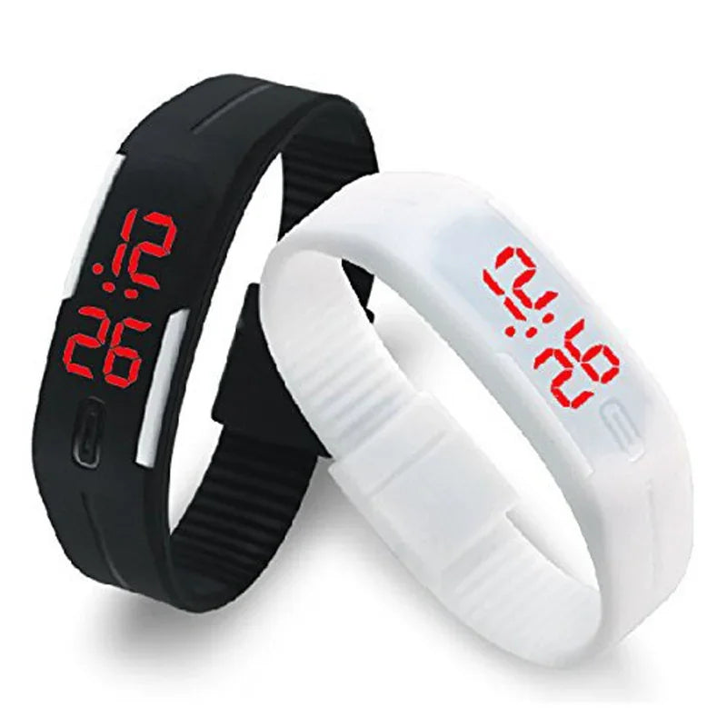 Nouveau Montres Numériques Led Candy Couleur Silicone Caoutchouc Écran Tactile Montres Numériques Femmes Hommes Enfants Bracelet Sports Montre-bracelet
