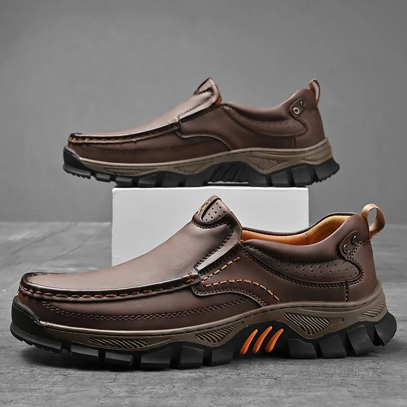 Mocassins en cuir de Style rétro pour hommes, chaussures confortables et décontractées, respirantes, pour la conduite, pour voyage, escalade, Camping