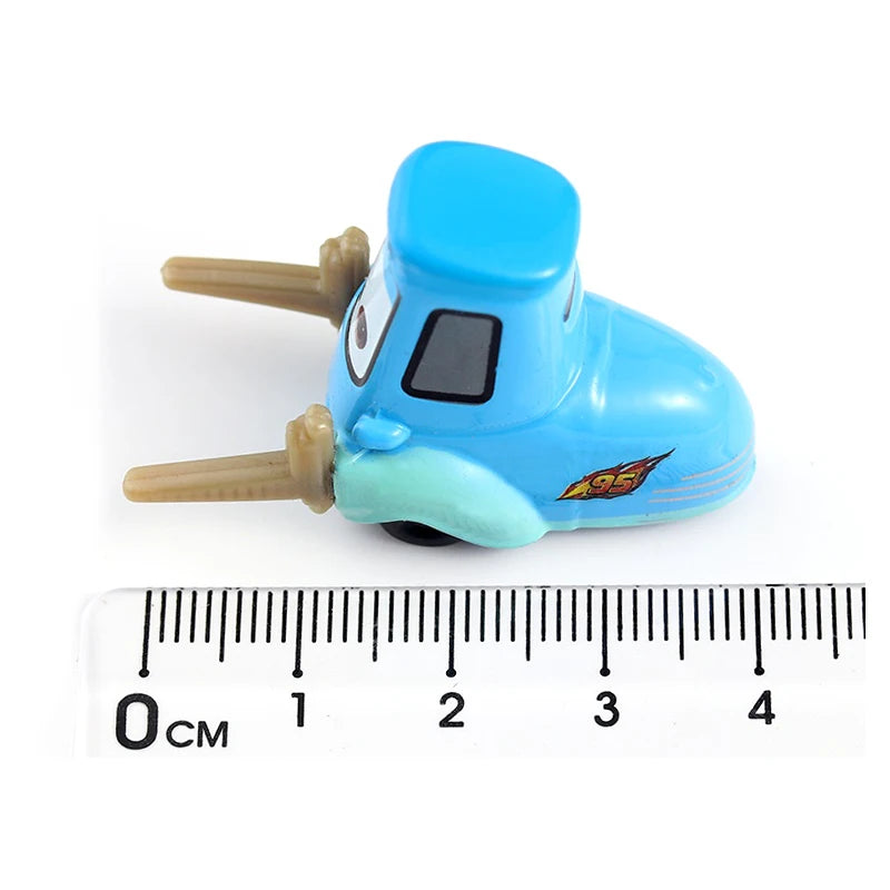 Voitures Disney Pixar voiture 2 3 alliage voiture foudre McQueen Jackson tempête Mack Sally camion moulé sous pression modèle jouet enfants cadeau d'anniversaire
