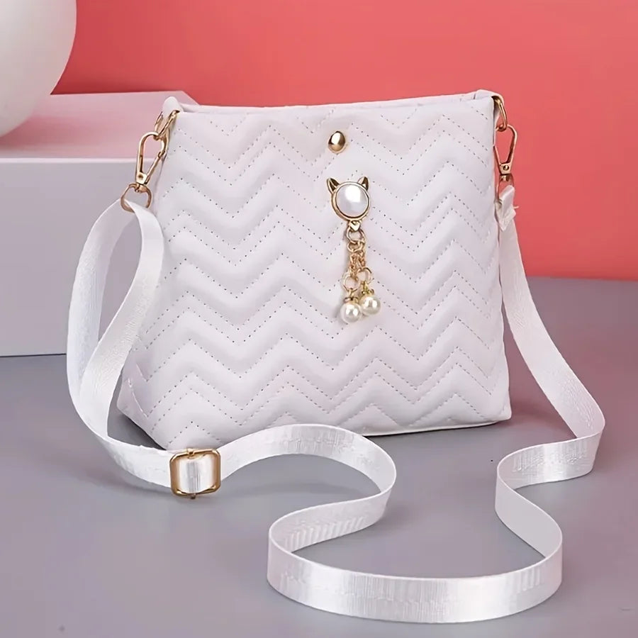 Sac à bandoulière matelassé pour femme avec pendentif en perles de chat – Sac à main élégant pour cadeaux de vacances, sac à main fantaisie élégant 2025