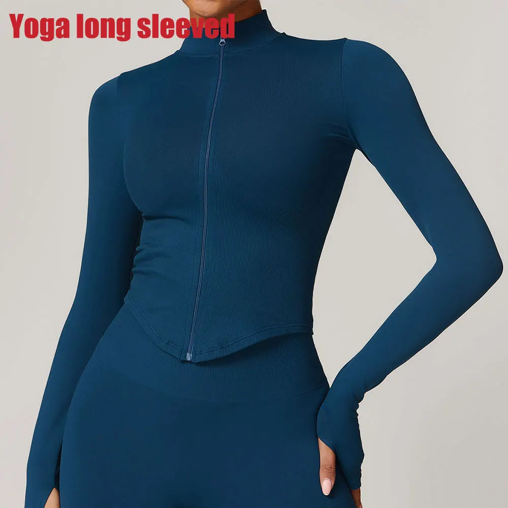 Veste à fermeture éclair pour femmes, haut court, T-shirts de Yoga, haut de Sport solide, chemises de course à manches longues, Sexy, séchage rapide, Fitness, vêtements de Sport