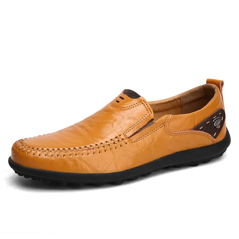 Chaussures décontractées mode en cuir véritable mocassins pour hommes mocassins confortables respirant glisser sur noir chaussures de conduite plus la taille 47