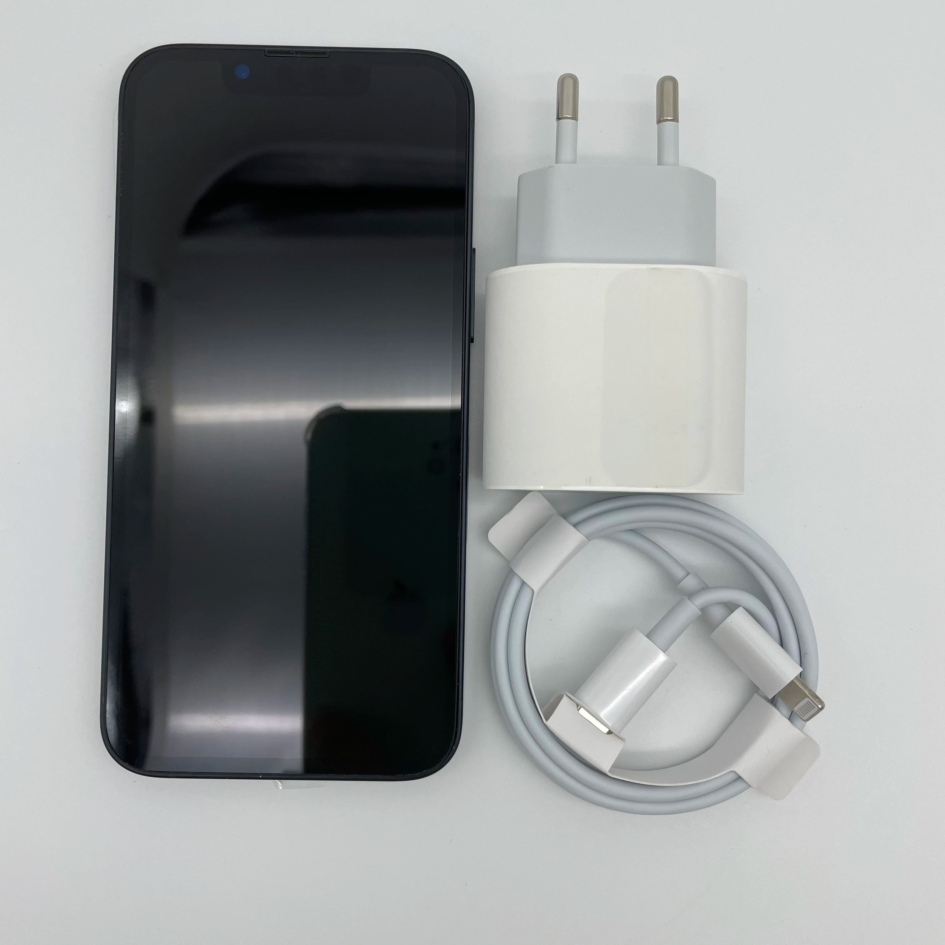 Apple iPhone 13 mini Original utilisé débloqué 5G téléphone portable Face ID 5.4 "128/256GB ROM 12MP caméra hexa-core IOS NFC Smartphones