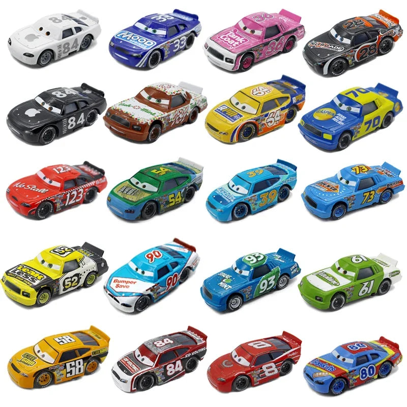 Tous les styles Disney Pixar Cars métal moulé sous pression voitures modèle Lightning McQueen alliage voiture numéro 4.19.28.36.51 101 série de course jouet
