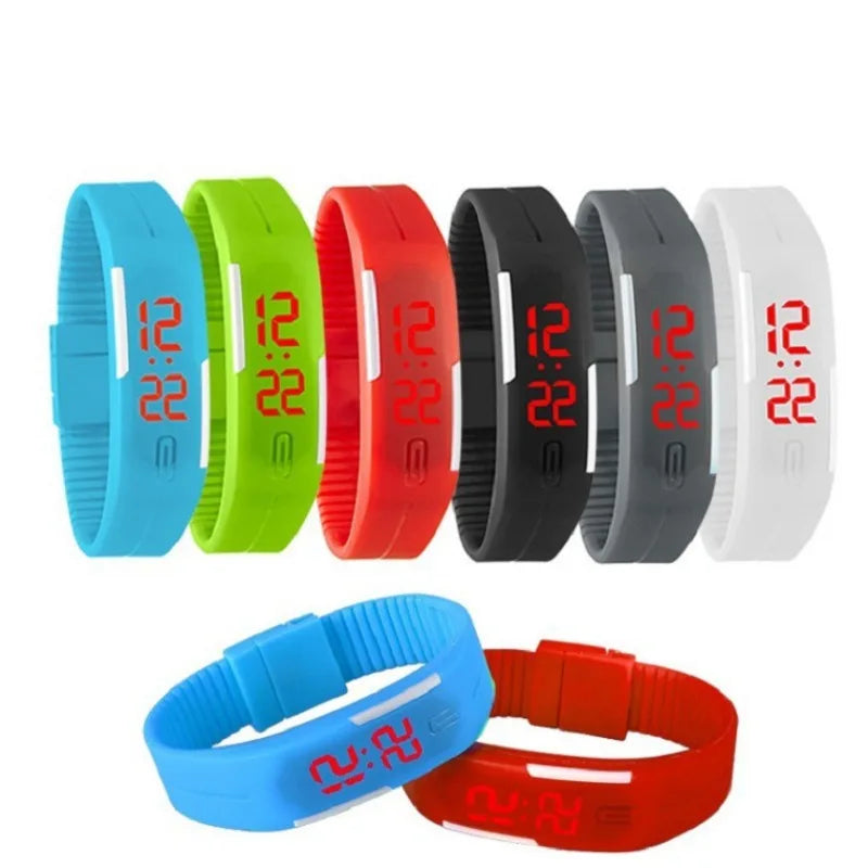 Nouveau Montres Numériques Led Candy Couleur Silicone Caoutchouc Écran Tactile Montres Numériques Femmes Hommes Enfants Bracelet Sports Montre-bracelet