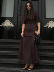 2025 Chic épissage marron demi manches Maxi robe femmes décontracté plissé a-ligne mince robes femme bureau trajet Robes de rue