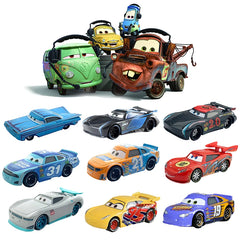 39 style voiture 2 Disney Pixar Cars 3 Mater Huston Jackson Storm Ramirez course dinoco racer moulé sous pression en alliage de métal garçon voitures jouet cadeau