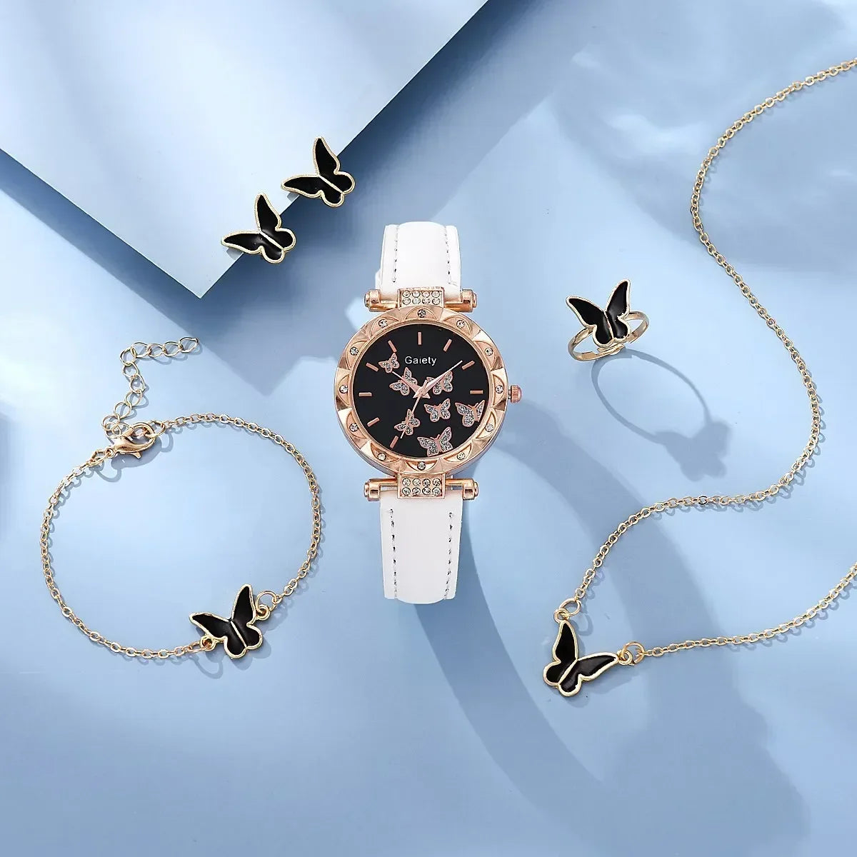 Set Femmes Montre Bague Collier Boucles d’oreilles Bracelet Ensemble Montres Papillon Bracelet En Cuir Dames Quartz Montre-bracelet (Pas de boîte)