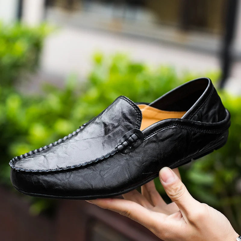 Mocassins italiens en cuir véritable pour hommes, chaussures bateau à enfiler, mocassins légers et respirants, marque de luxe décontractée, été 2023