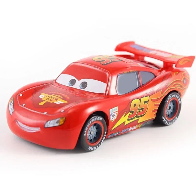 Voiture 2 Miss Fritter Pixar Lightning Mcqueen Collection Mini voitures de course 3 Cruz Ramirez Frank Queen jouet enfant Dinoco Guido Luigi
