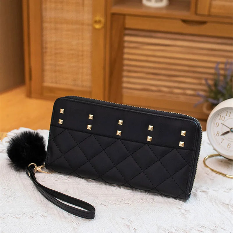 Portefeuille en cuir PU à rivets pour femmes, sac mobile à fermeture éclair, sac à cartes multiples, sac à main à longue pochette pour dames, grande capacité