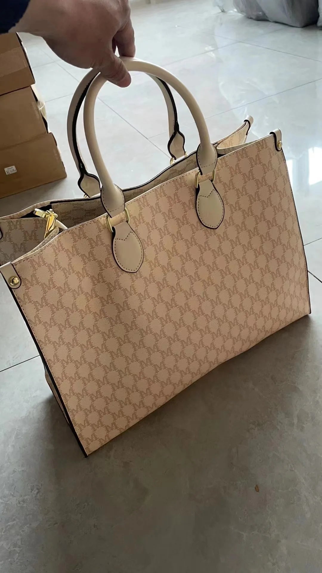 Sacs pour femmes de grande capacité en Europe et aux états-unis, sac à bandoulière rétro lettres classiques, sacs à main de banlieue en PU pour femmes
