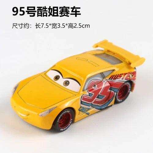 Tous les styles Disney Pixar Cars métal moulé sous pression voitures modèle Lightning McQueen alliage voiture numéro 4.19.28.36.51 101 série de course jouet
