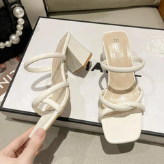 Escarpins d'été de styliste pour femmes, pantoufles, sandales, chaussures à talons hauts, bout carré, nouvelle collection 2024
