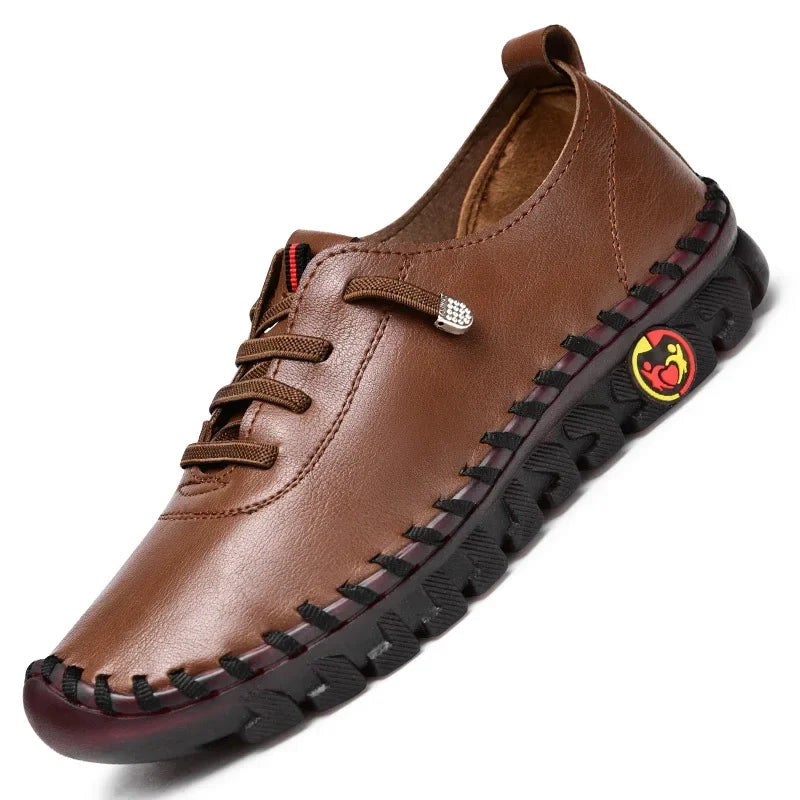 Femmes Grande Taille 35-43 Yard PU Cuir Chaussures De Sport Chaussures De Course Fond Plat Avec Sangles Élastiques Chaussures Pour Femmes Baskets