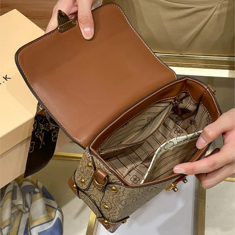 Sac à main pour femme, sac à main en cuir véritable, nouveau 2023, créateur haut de gamme, sac à bandoulière unique à la mode, petit carré