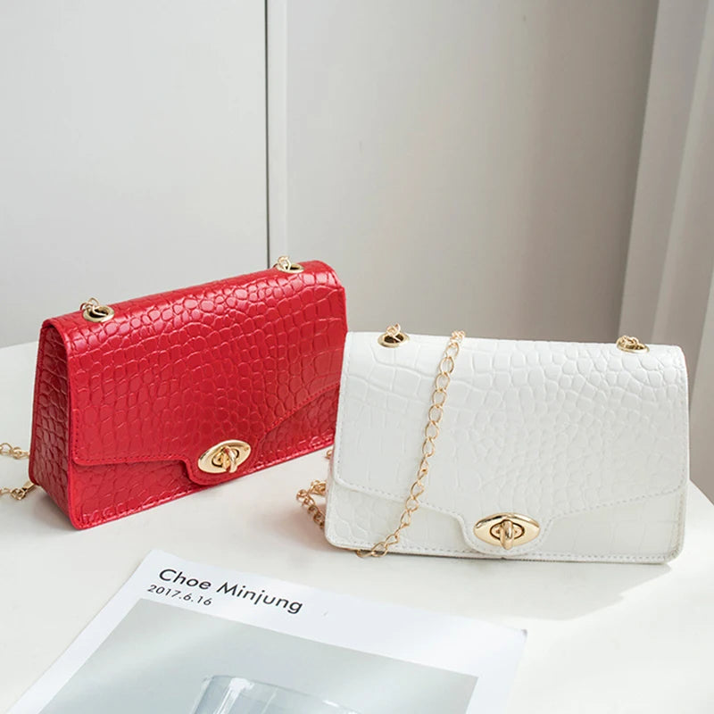 Petit sac messager en cuir noir pour femmes, sac à bandoulière tendance pour dames, sacs à main de luxe simples