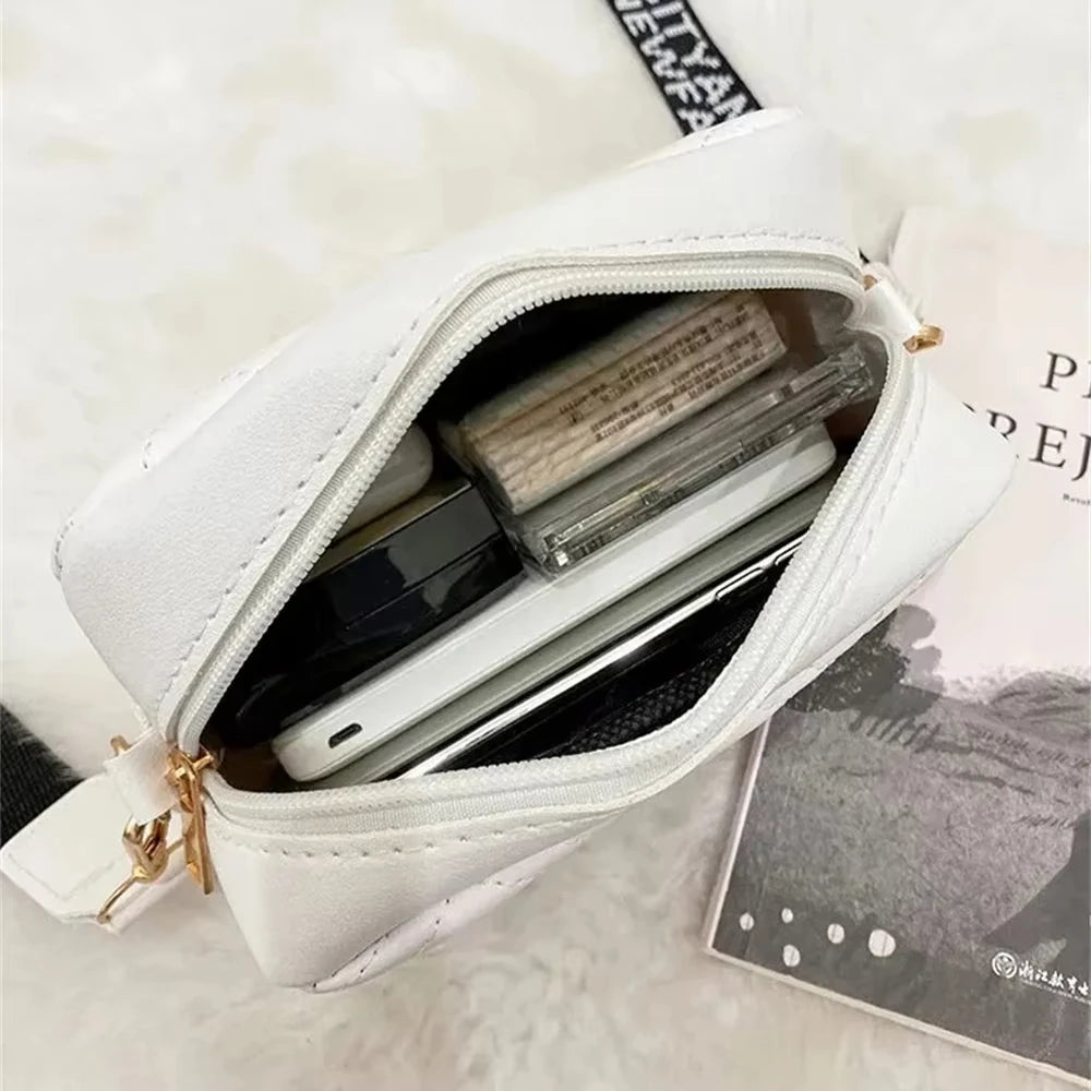 Sac messager avec broderie Lingge pour femme, sac à bandoulière pour femme, sac à bandoulière à la mode pour femme, initié à l'appareil photo, tendance, 1PC