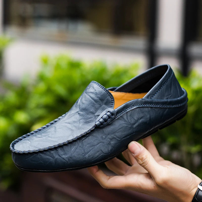 Mocassins italiens en cuir véritable pour hommes, chaussures bateau à enfiler, mocassins légers et respirants, marque de luxe décontractée, été 2023