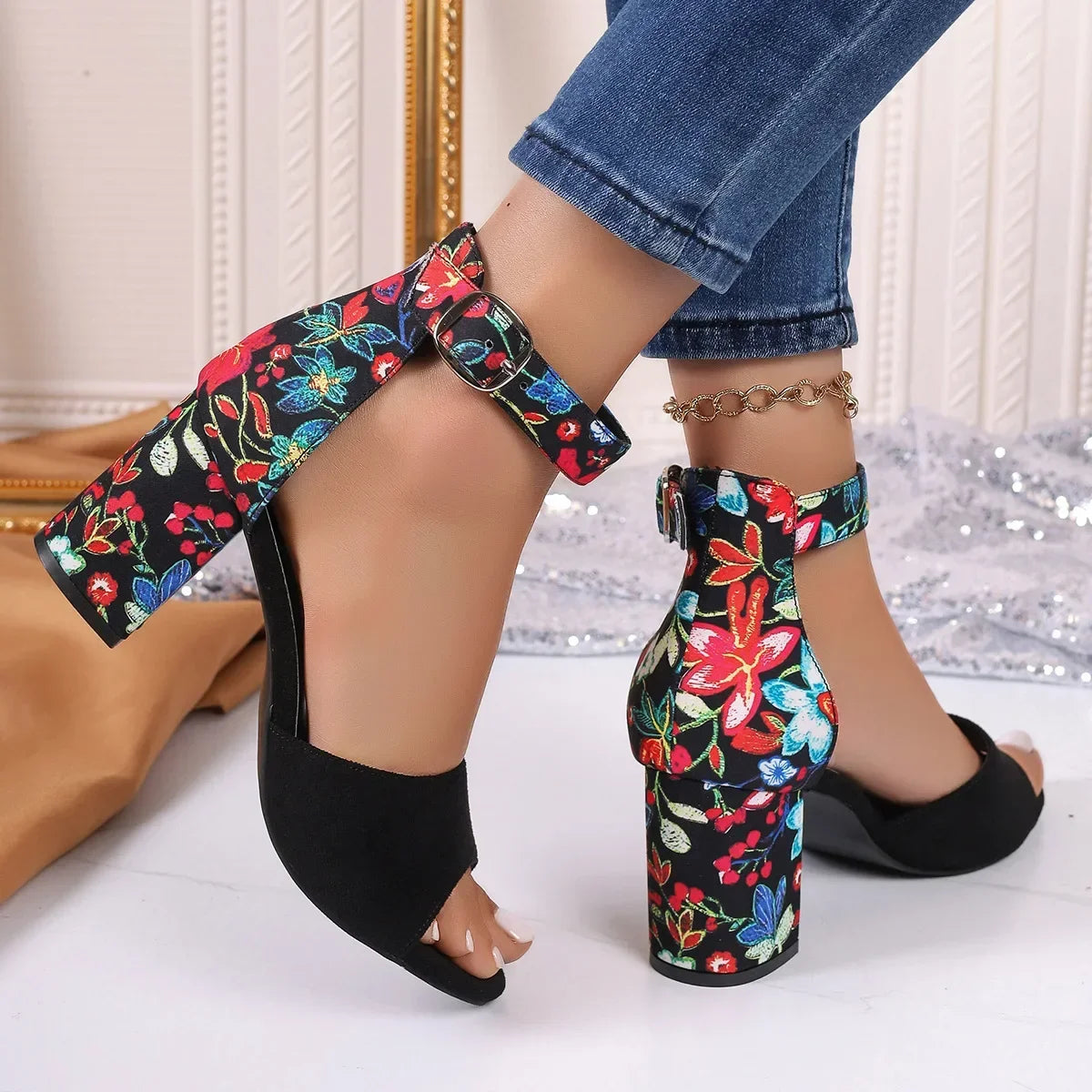 Sandales pour femmes chaussures à talons hauts talons épais Sandalias mode dames lanières de cheville chaussures de plage décontractées 43 grande taille