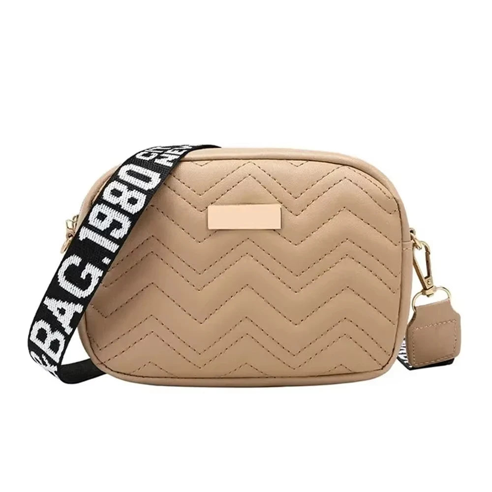 Sac messager avec broderie Lingge pour femme, sac à bandoulière pour femme, sac à bandoulière à la mode pour femme, initié à l'appareil photo, tendance, 1PC