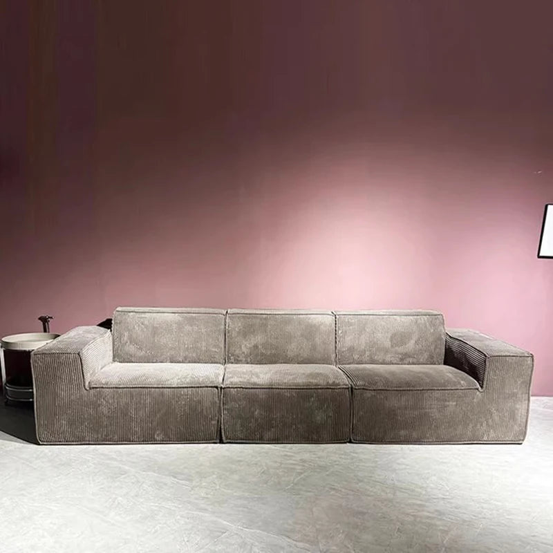 Canapés de salon rembourrés classiques, Design européen, esthétiques du milieu du siècle, Meubles rustiques et confortables