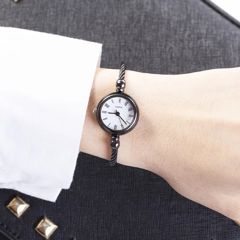 YIKAZE petit Bracelet en or montre de luxe en acier inoxydable rétro dames montre-Bracelet à Quartz mode décontracté mince chaîne montres
