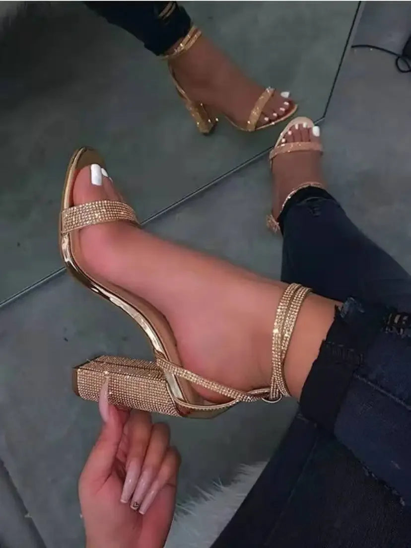 Sandales à talons hauts transparents pour femmes, chaussures à strass Sexy, escarpins grande taille, nouvelle robe de soirée d'été
