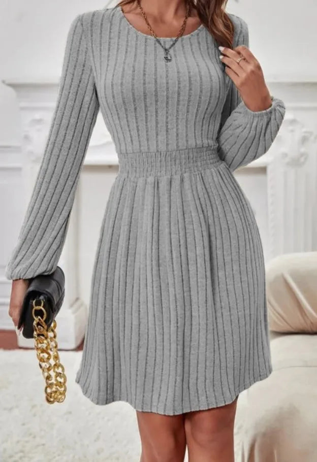 Printemps automne femmes nouveau Style Pit Bar col rond à la mode petite lanterne poignets tirant dos taille a-ligne robe mi-longue