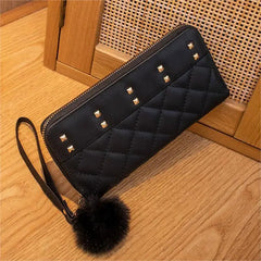 Portefeuille en cuir PU à rivets pour femmes, sac mobile à fermeture éclair, sac à cartes multiples, sac à main à longue pochette pour dames, grande capacité