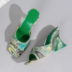 Pantoufles à talons en forme pour femmes, chaussures de plage ouvertes, polyvalentes, à la mode, nouvelle collection été 2024