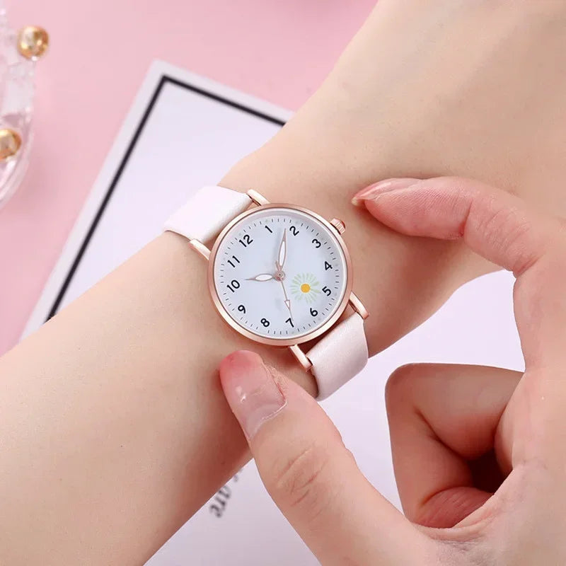 Montres de luxe pour femmes lumineux rétro Femme Montre dames ceinture rétro-éclairage bracelet en cuir montres à Quartz Montre Femme