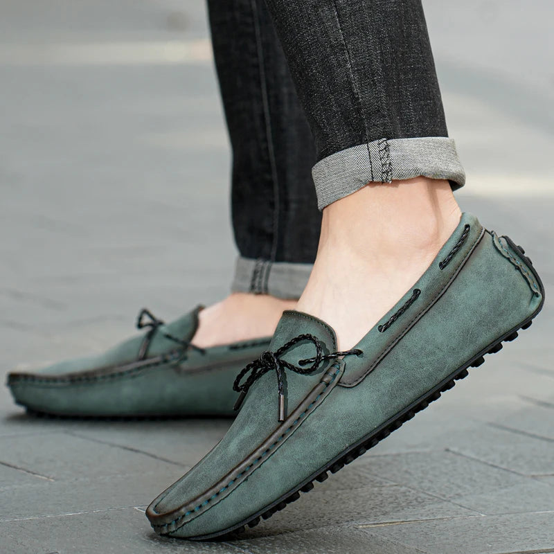 Hommes mocassins en cuir de haute qualité hommes sans lacet chaussures décontractées mocassins chaussures plates pour hommes mode hommes chaussures hommes chaussures de conduite taille 38-49