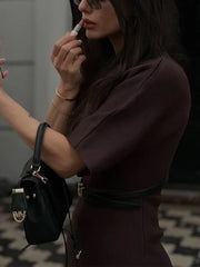 2025 Chic épissage marron demi manches Maxi robe femmes décontracté plissé a-ligne mince robes femme bureau trajet Robes de rue