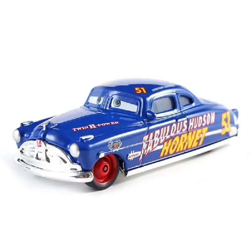 39 style voiture 2 Disney Pixar Cars 3 Mater Huston Jackson Storm Ramirez course dinoco racer moulé sous pression en alliage de métal garçon voitures jouet cadeau