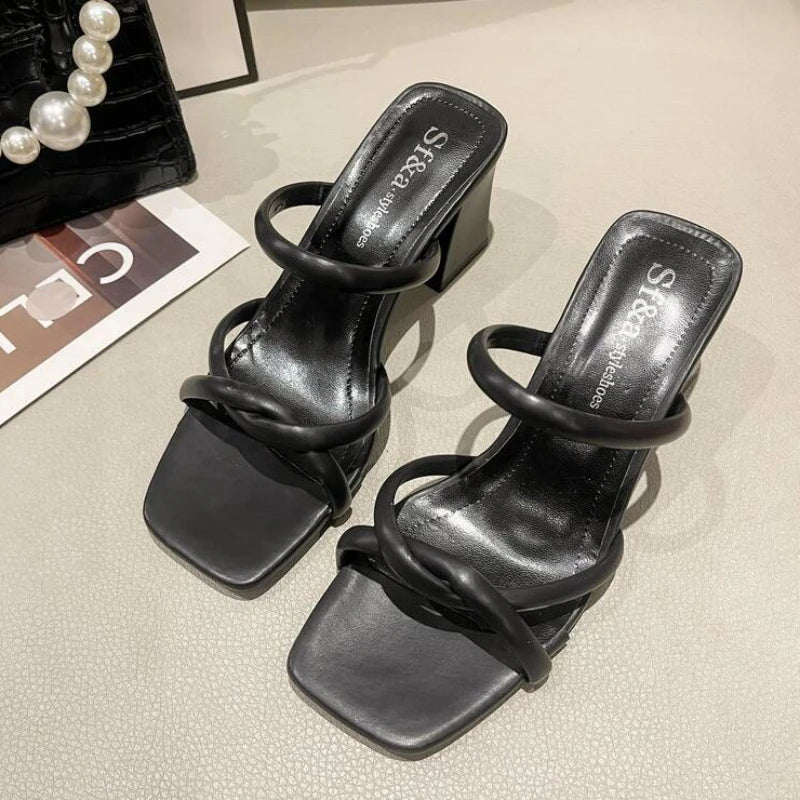Escarpins d'été de styliste pour femmes, pantoufles, sandales, chaussures à talons hauts, bout carré, nouvelle collection 2024