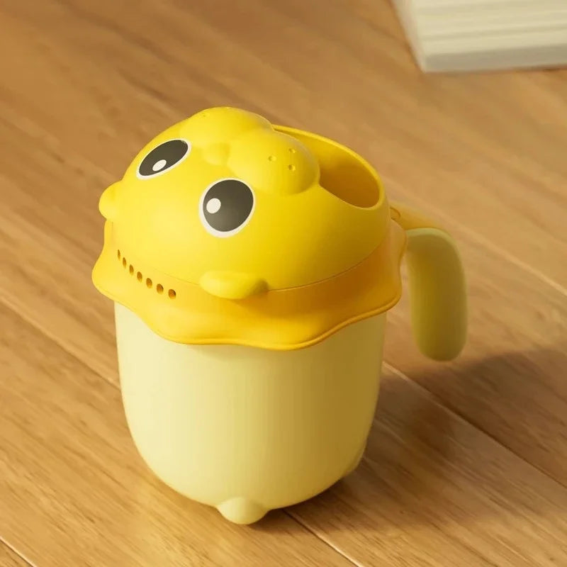 Outil de bain pour enfants, bonnet de bain cochon de dessin animé pour bébé, tasse de shampoing mignonne pour tout-petits, cuillère de lavage des cheveux, tasse de douche en Silicone souple pour nourrissons