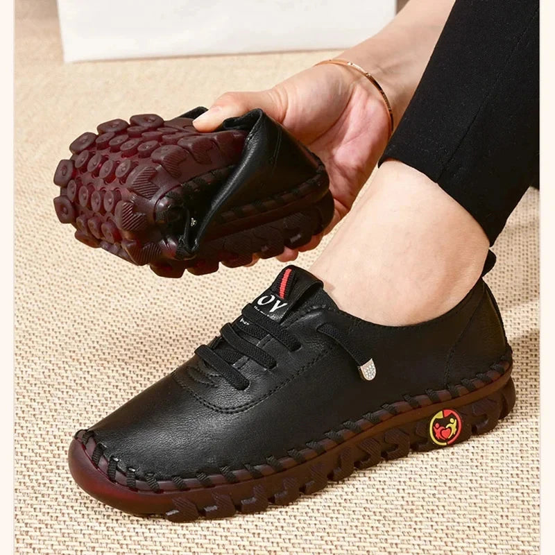 Femmes Grande Taille 35-43 Yard PU Cuir Chaussures De Sport Chaussures De Course Fond Plat Avec Sangles Élastiques Chaussures Pour Femmes Baskets