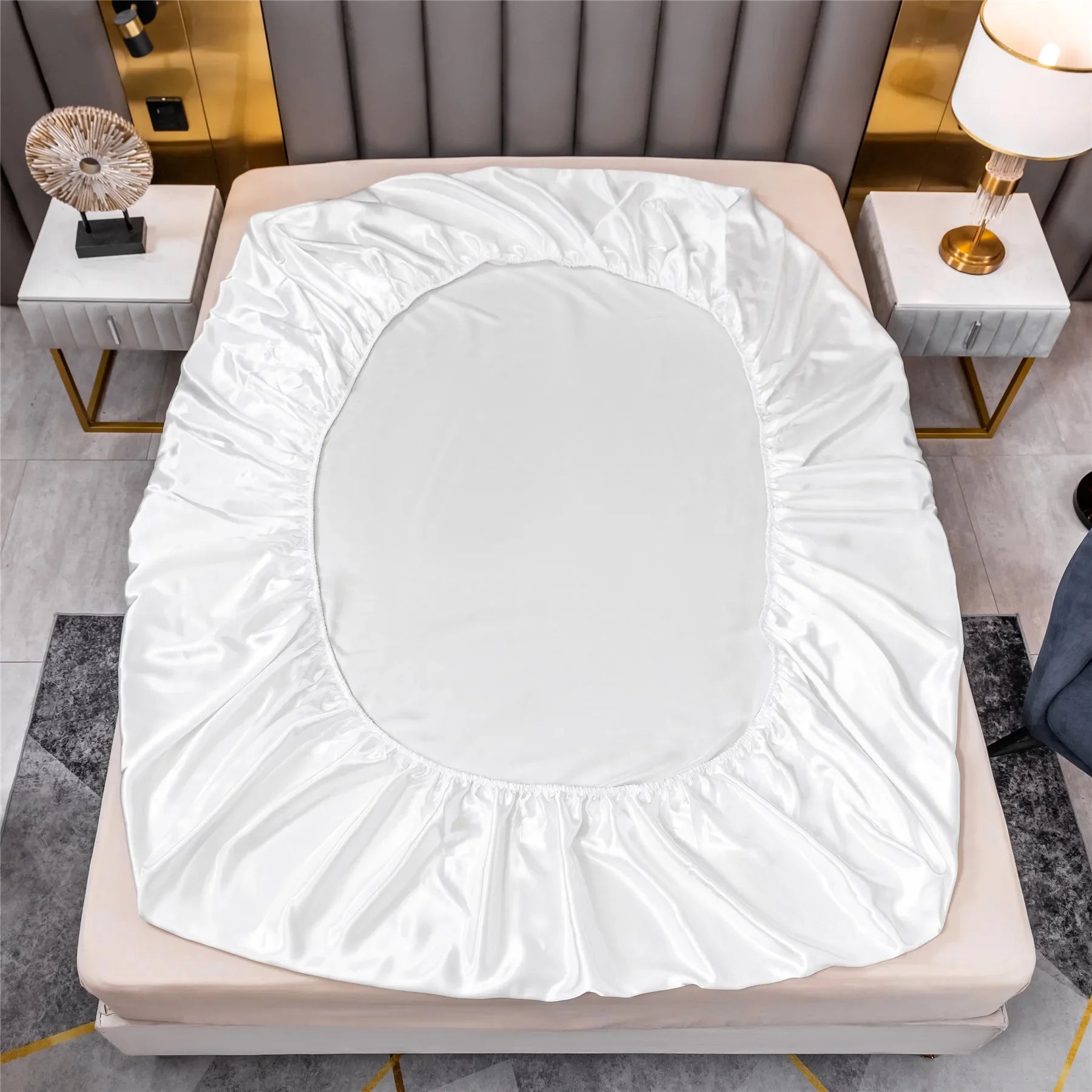 Drap-housse en Satin imitation soie avec bandes élastiques, couvre-matelas antidérapant et réglable, bonnet de lit, double, Queen, King