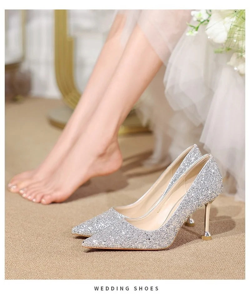 Escarpins à talons hauts et fins pour femmes, chaussures à bout pointu en métal, peu profondes, Sexy, scintillantes, pour mariage, blanches, nouvelle collection 2022