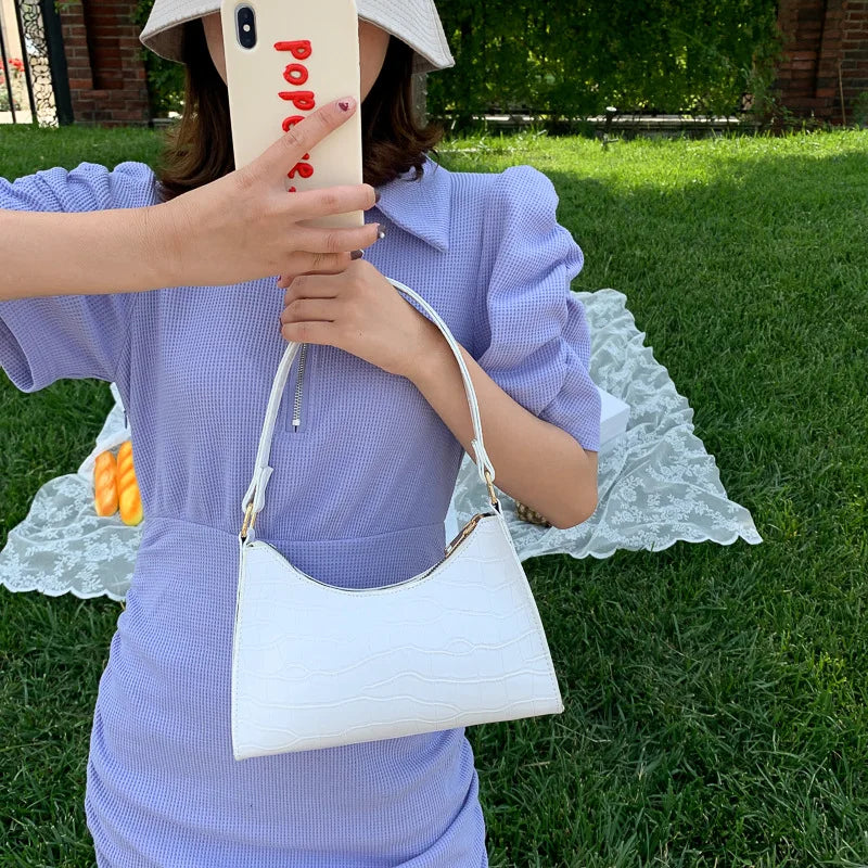 Sac Rétro Casual Femmes Fourre-tout Sacs à bandoulière Femme Cuir Couleur Unie Chaîne Sacs à main pour Femmes сумки
