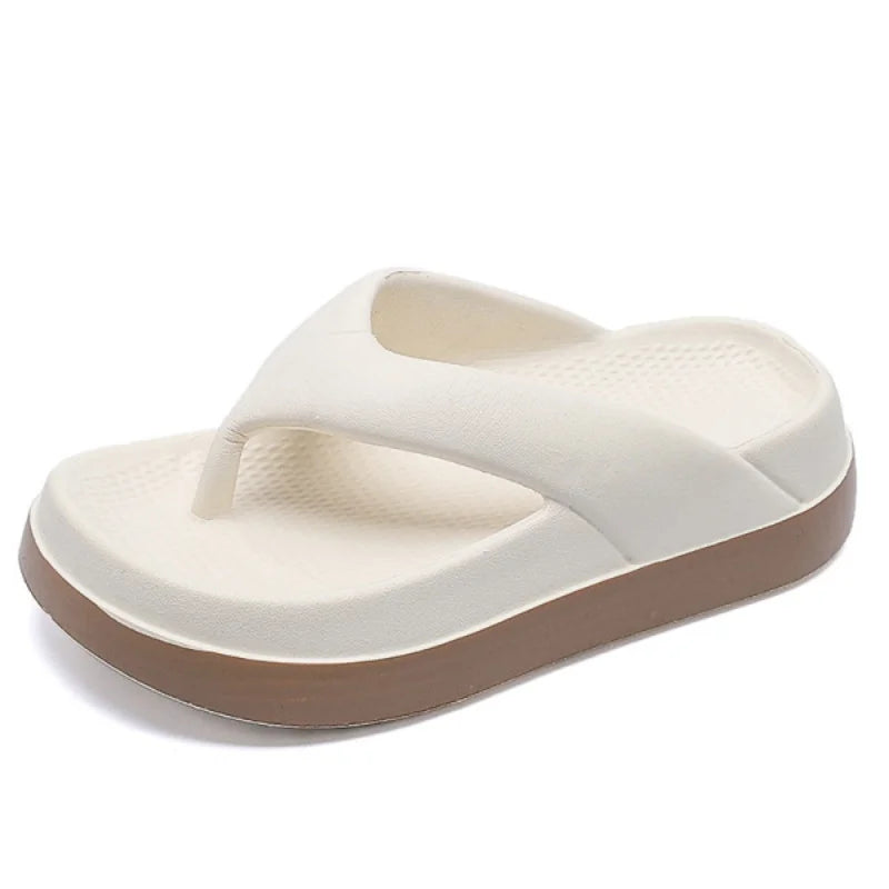 Tongs pour femmes, chaussures au Design populaire, tendance 2024, sandales à plateforme décontractées, pantoufles d'extérieur antidérapantes, caractéristiques uniques, sandales plates